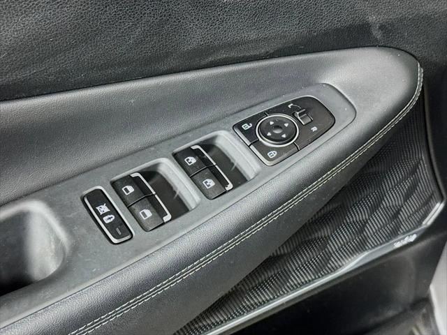used 2020 Hyundai Santa Fe car, priced at $18,788