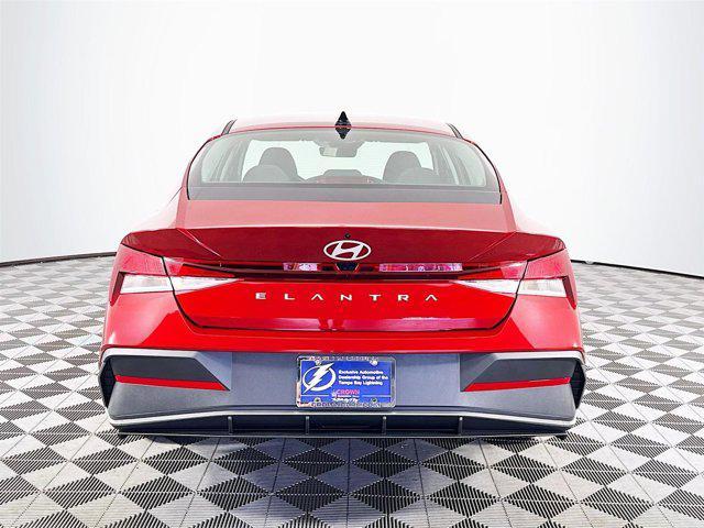 new 2025 Hyundai Elantra car, priced at $23,022