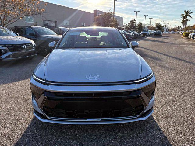 new 2025 Hyundai Sonata Hybrid car, priced at $30,237