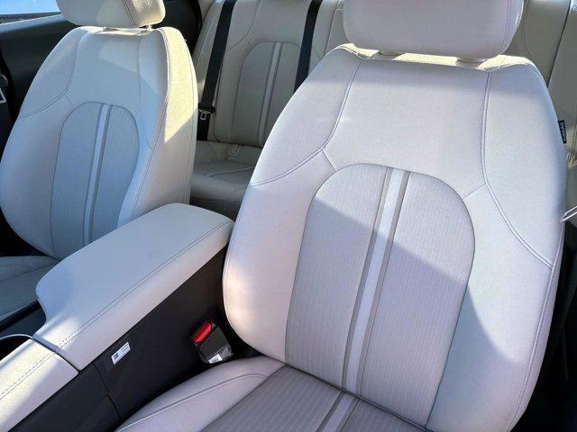 new 2025 Hyundai Sonata Hybrid car, priced at $30,237