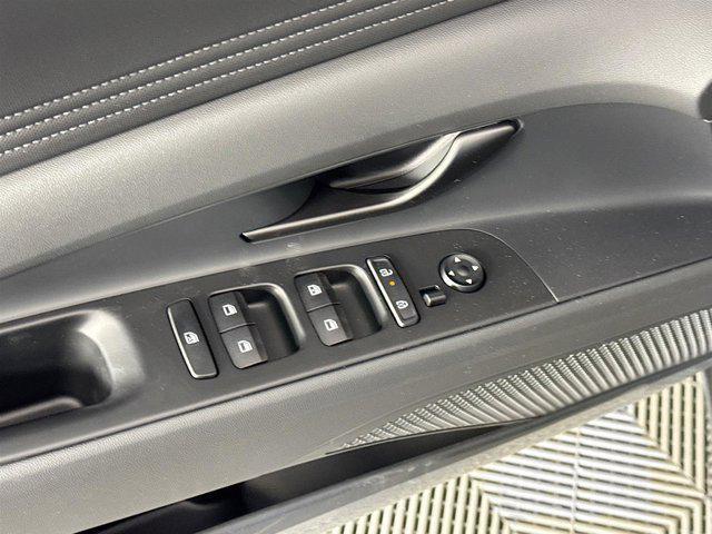 new 2025 Hyundai Elantra car, priced at $22,718