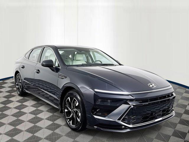 new 2025 Hyundai Sonata car, priced at $28,512