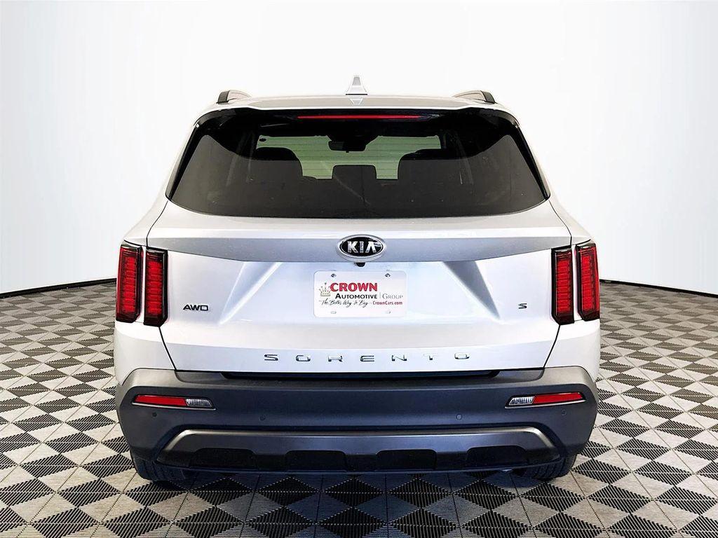used 2021 Kia Sorento car, priced at $24,388
