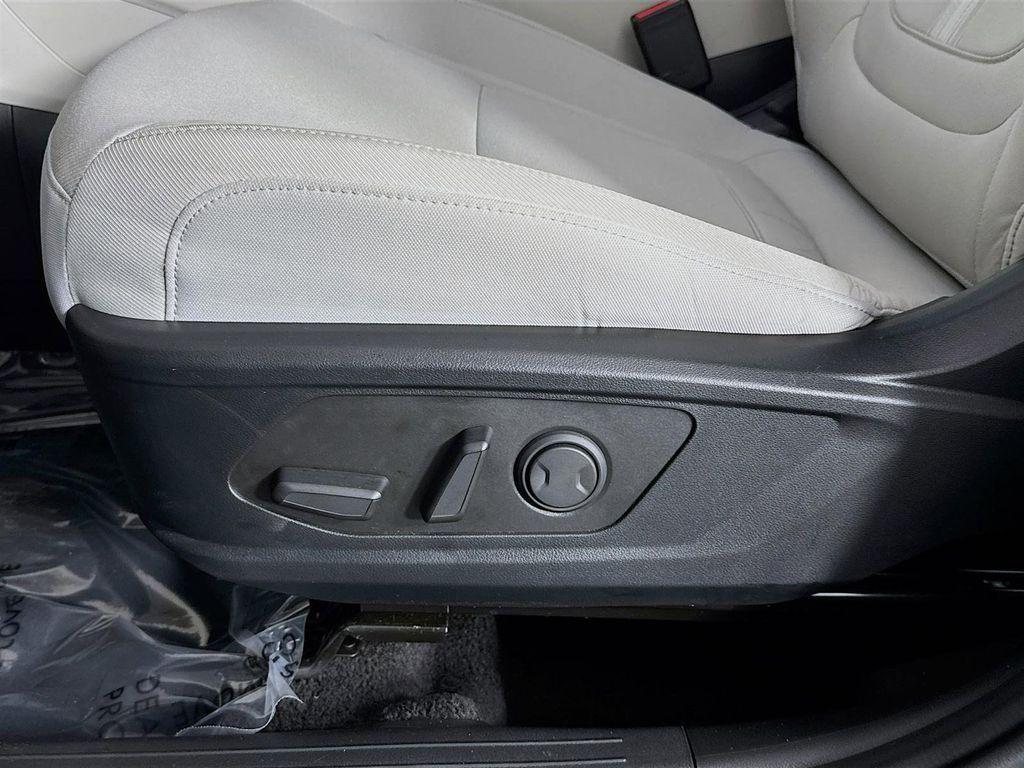 used 2025 Hyundai Tucson car, priced at $25,988