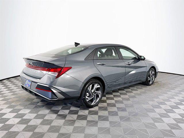 new 2025 Hyundai Elantra car, priced at $21,718