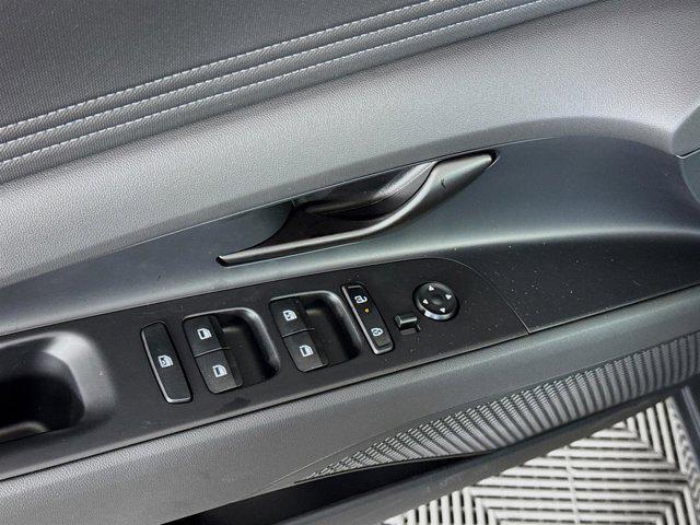 new 2025 Hyundai Elantra car, priced at $21,718