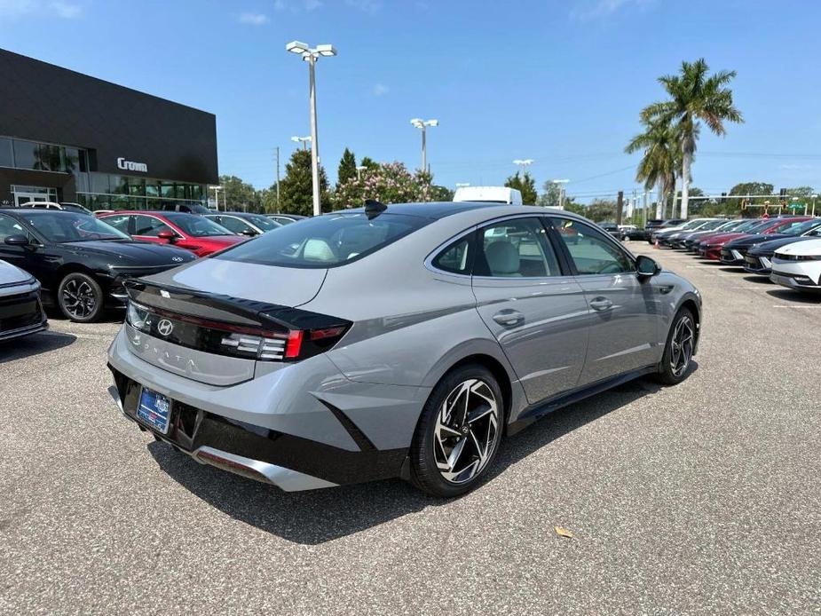 new 2024 Hyundai Sonata car, priced at $29,945