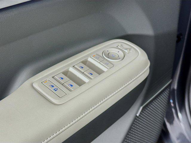new 2025 Hyundai Santa Fe car, priced at $46,005