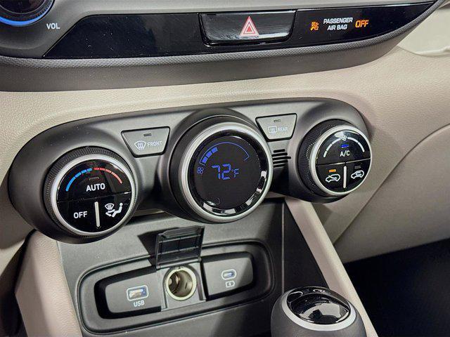 new 2025 Hyundai Venue car, priced at $22,518