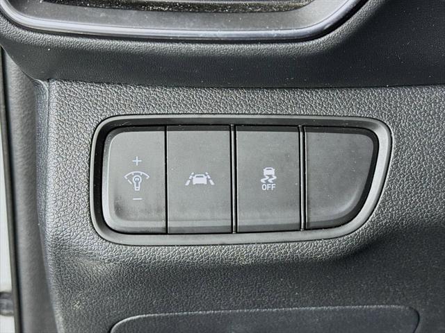 used 2020 Hyundai Santa Fe car, priced at $16,988