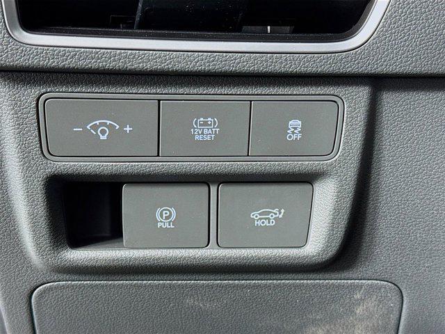 new 2025 Hyundai Sonata Hybrid car, priced at $37,650
