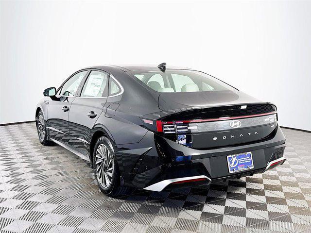 new 2025 Hyundai Sonata Hybrid car, priced at $37,650