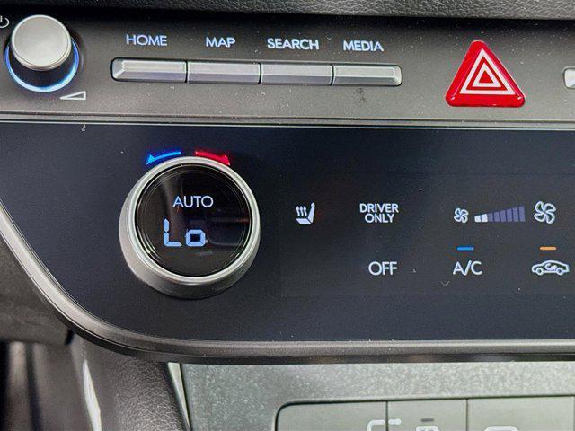 new 2025 Hyundai Sonata Hybrid car, priced at $31,083