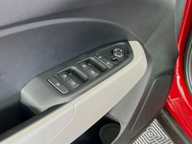 new 2025 Hyundai Venue car, priced at $23,003