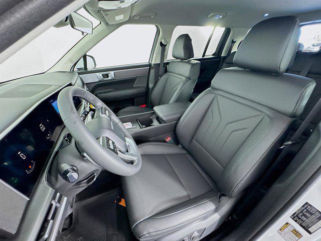 new 2025 Hyundai Santa Fe car, priced at $40,665