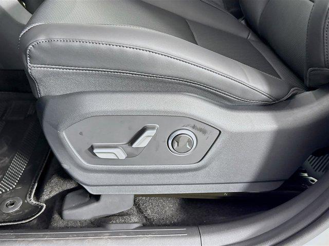 new 2025 Hyundai Santa Fe car, priced at $40,665