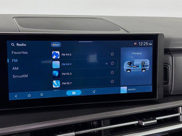 new 2025 Hyundai Santa Fe car, priced at $40,665