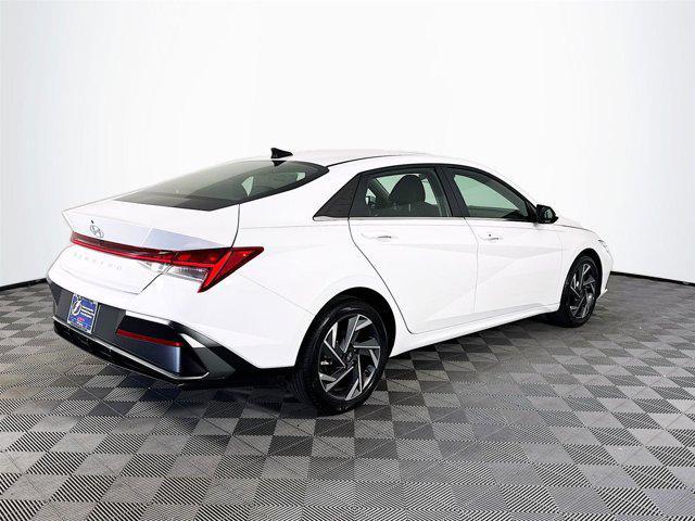 new 2025 Hyundai Elantra car, priced at $26,184