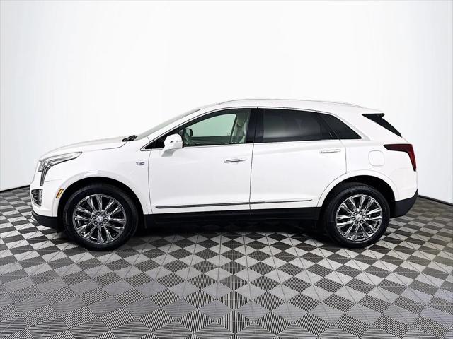 used 2022 Cadillac XT5 car, priced at $36,488
