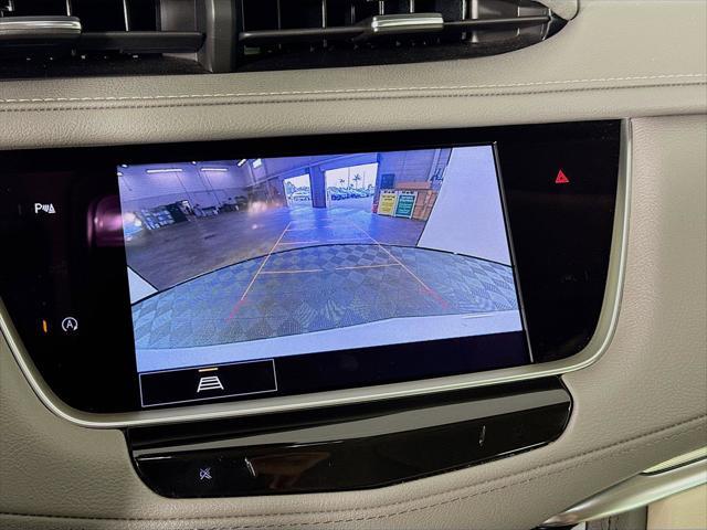 used 2022 Cadillac XT5 car, priced at $36,488