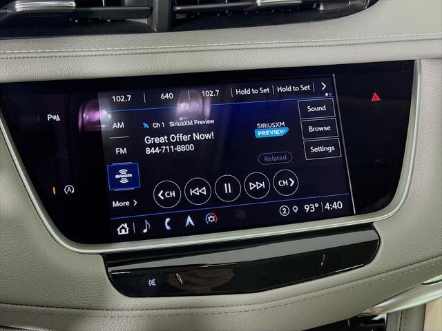 used 2022 Cadillac XT5 car, priced at $36,488