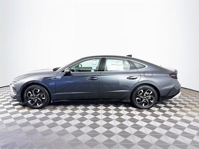 new 2025 Hyundai Sonata car, priced at $29,760
