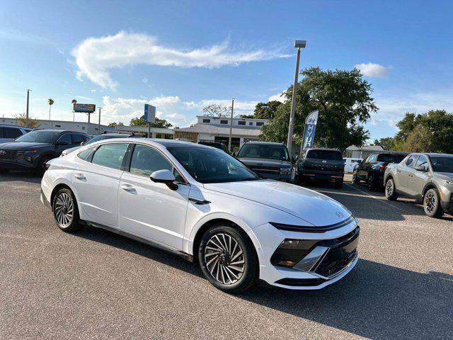 new 2024 Hyundai Sonata Hybrid car, priced at $36,724