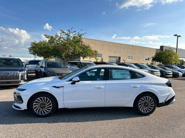 new 2024 Hyundai Sonata Hybrid car, priced at $36,724