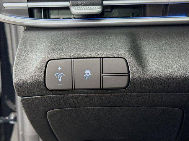 new 2025 Hyundai Elantra car, priced at $25,065