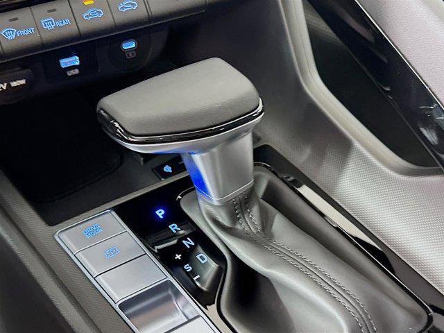 new 2025 Hyundai Elantra car, priced at $25,065