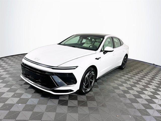 new 2025 Hyundai Sonata car, priced at $30,695