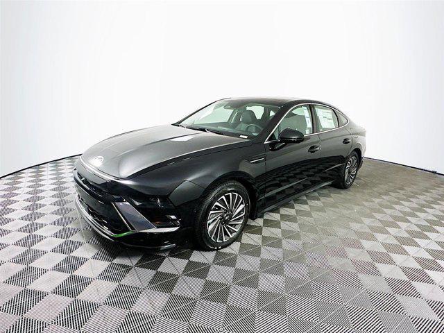 new 2025 Hyundai Sonata Hybrid car, priced at $37,491
