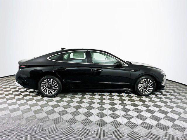 new 2025 Hyundai Sonata Hybrid car, priced at $37,491