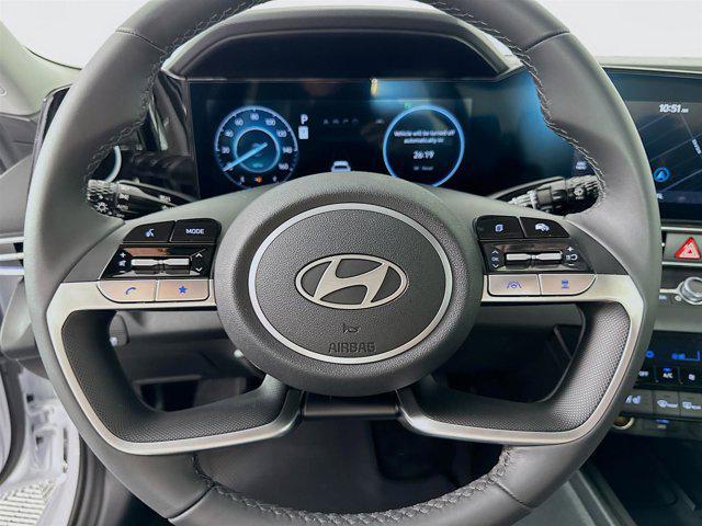 new 2025 Hyundai Elantra car