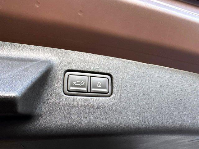 new 2025 Hyundai Santa Fe car, priced at $42,065