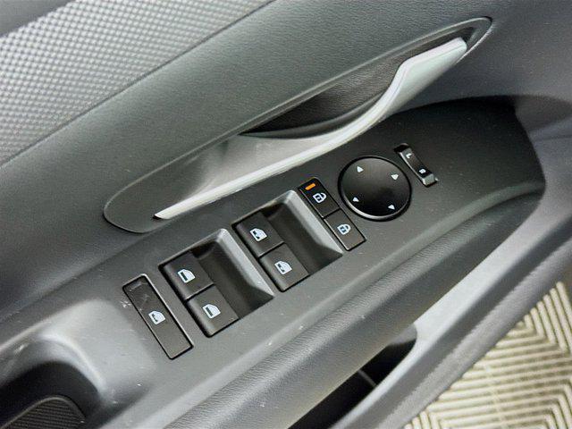 new 2025 Hyundai TUCSON Hybrid car, priced at $35,475