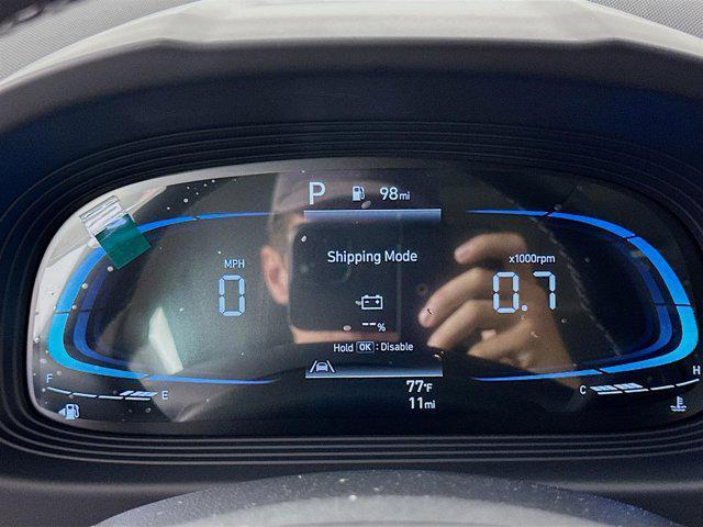 new 2025 Hyundai Venue car, priced at $22,516
