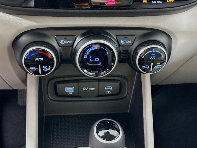 new 2025 Hyundai Venue car, priced at $22,516