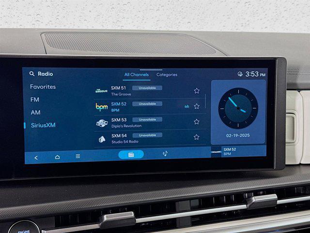 new 2025 Hyundai Santa Fe car, priced at $34,877
