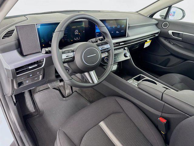 new 2025 Hyundai Sonata Hybrid car, priced at $30,668