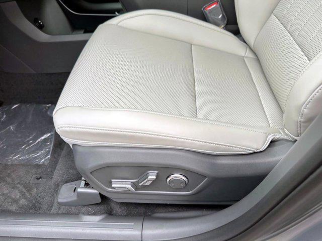 new 2025 Hyundai Santa Fe car, priced at $34,631