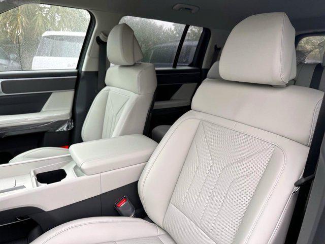 new 2025 Hyundai Santa Fe car, priced at $34,631