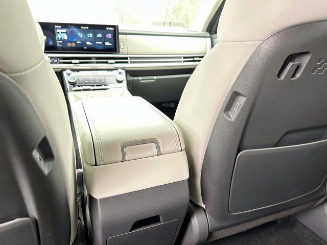 new 2025 Hyundai Santa Fe car, priced at $34,631