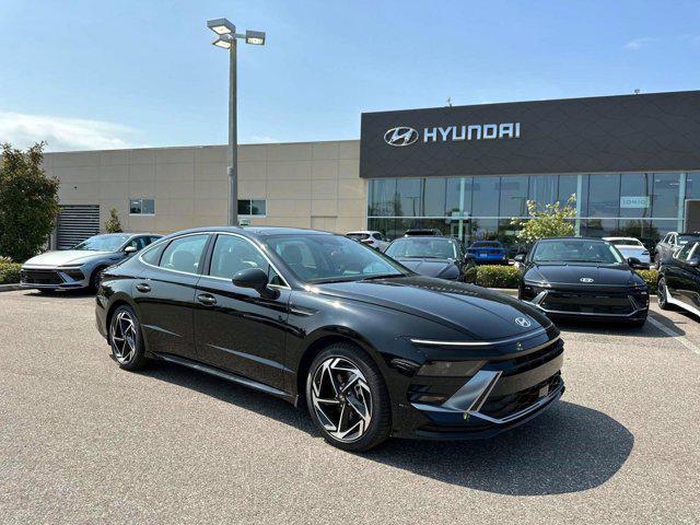 new 2024 Hyundai Sonata car, priced at $28,432