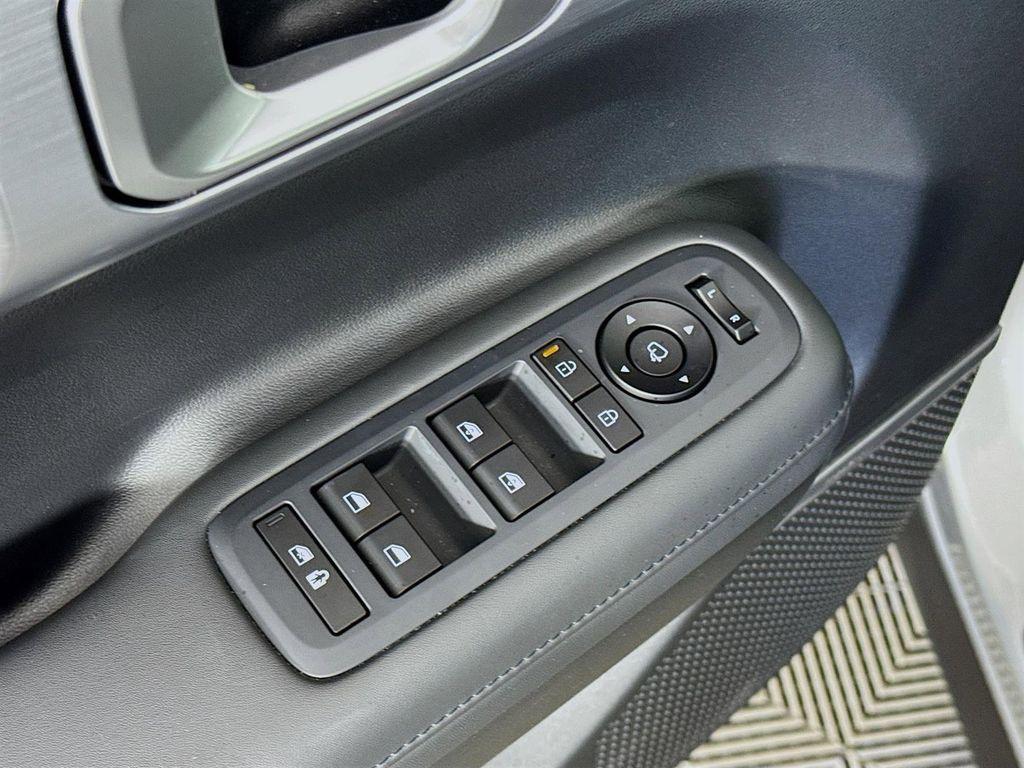used 2024 Hyundai Santa Fe car, priced at $33,988
