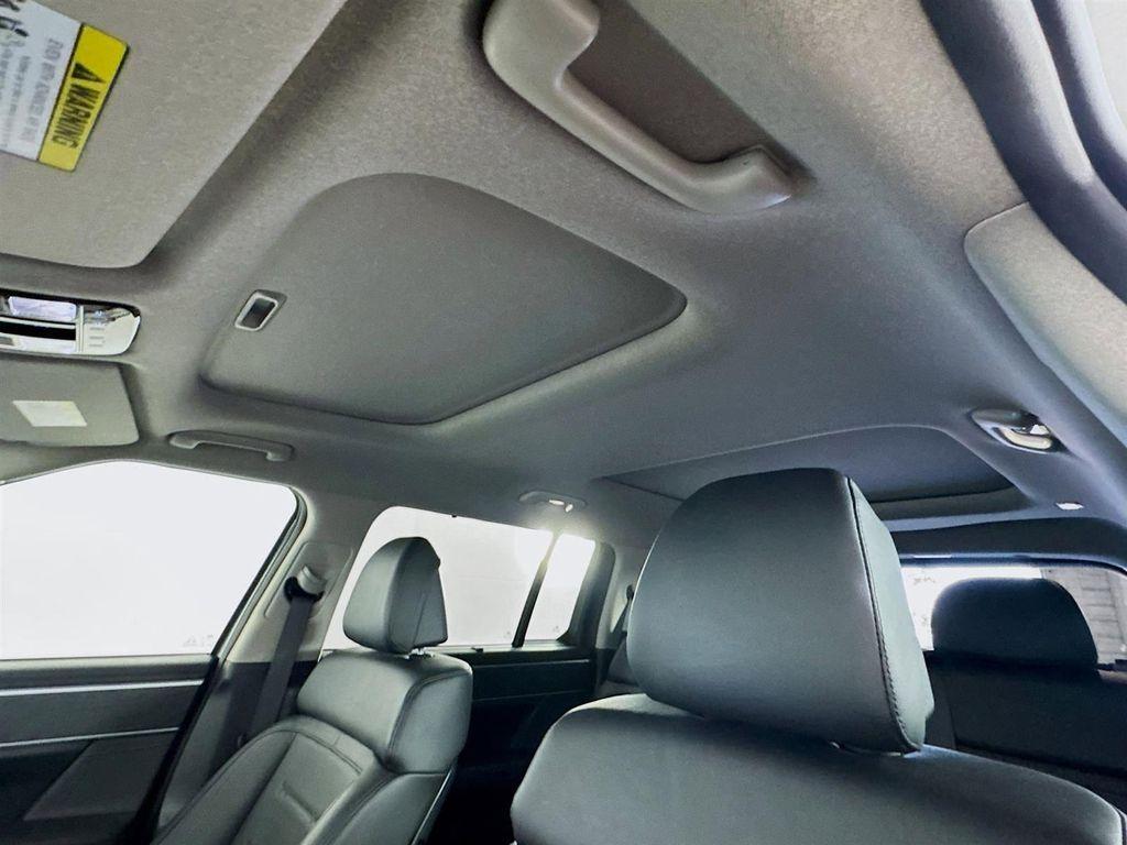 used 2024 Hyundai Santa Fe car, priced at $33,988