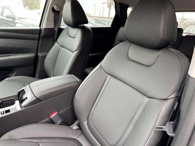 new 2025 Hyundai Tucson car, priced at $31,275