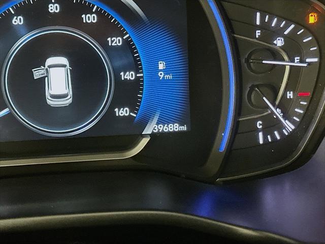 used 2020 Hyundai Santa Fe car, priced at $21,988