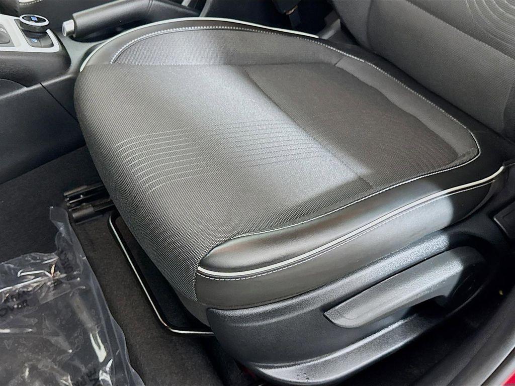 used 2022 Hyundai Venue car, priced at $17,987