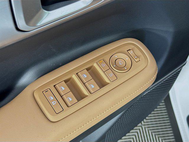 new 2025 Hyundai Santa Fe car, priced at $47,450